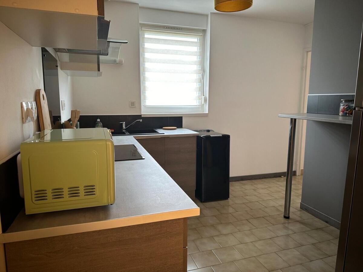 Maison Seventies Climatisee, Parking Prive Hébergement de vacances Chablis