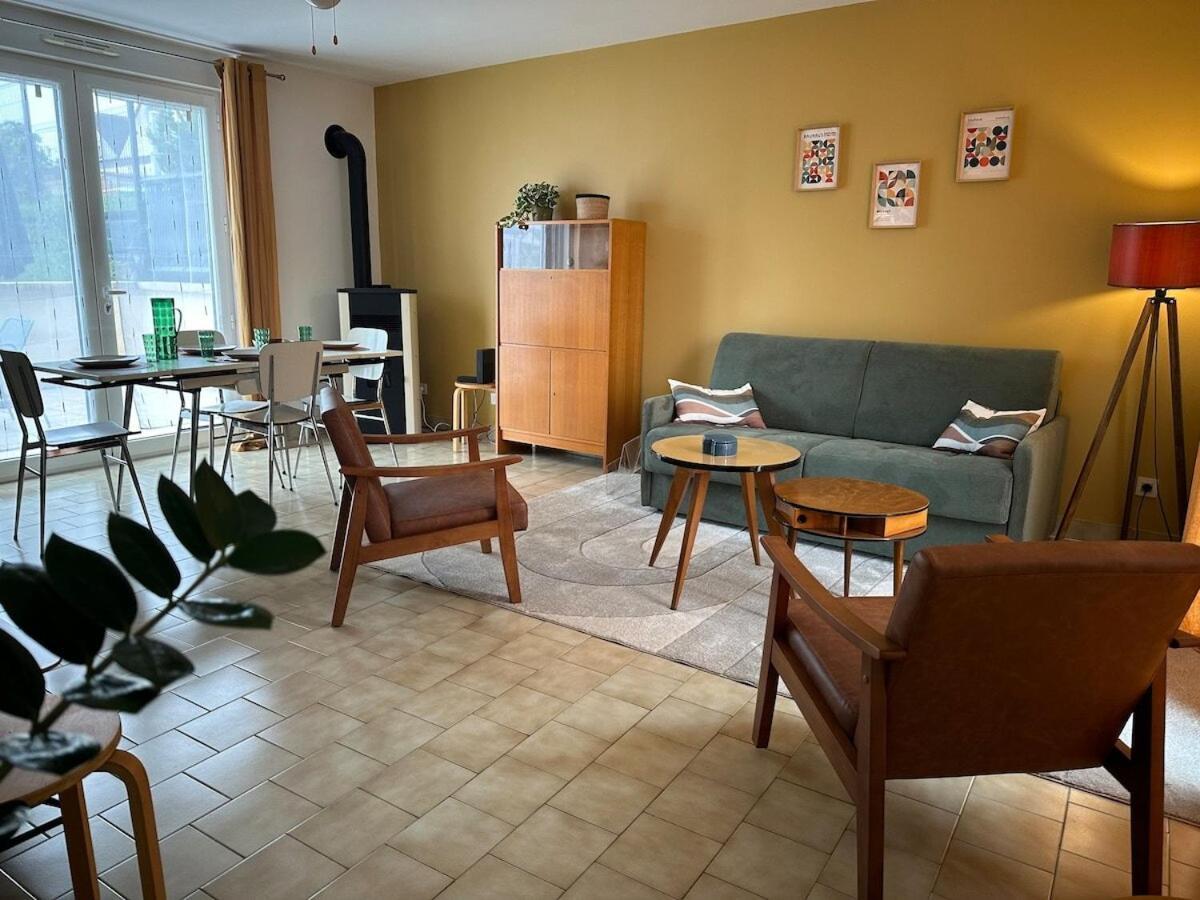 Maison Seventies Climatisee, Parking Prive
